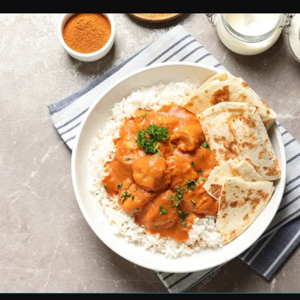 Combo Butter Chicken with Rice and Naan
