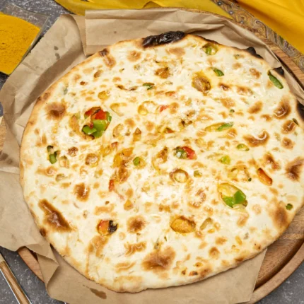 Pizza Naan with Chicken